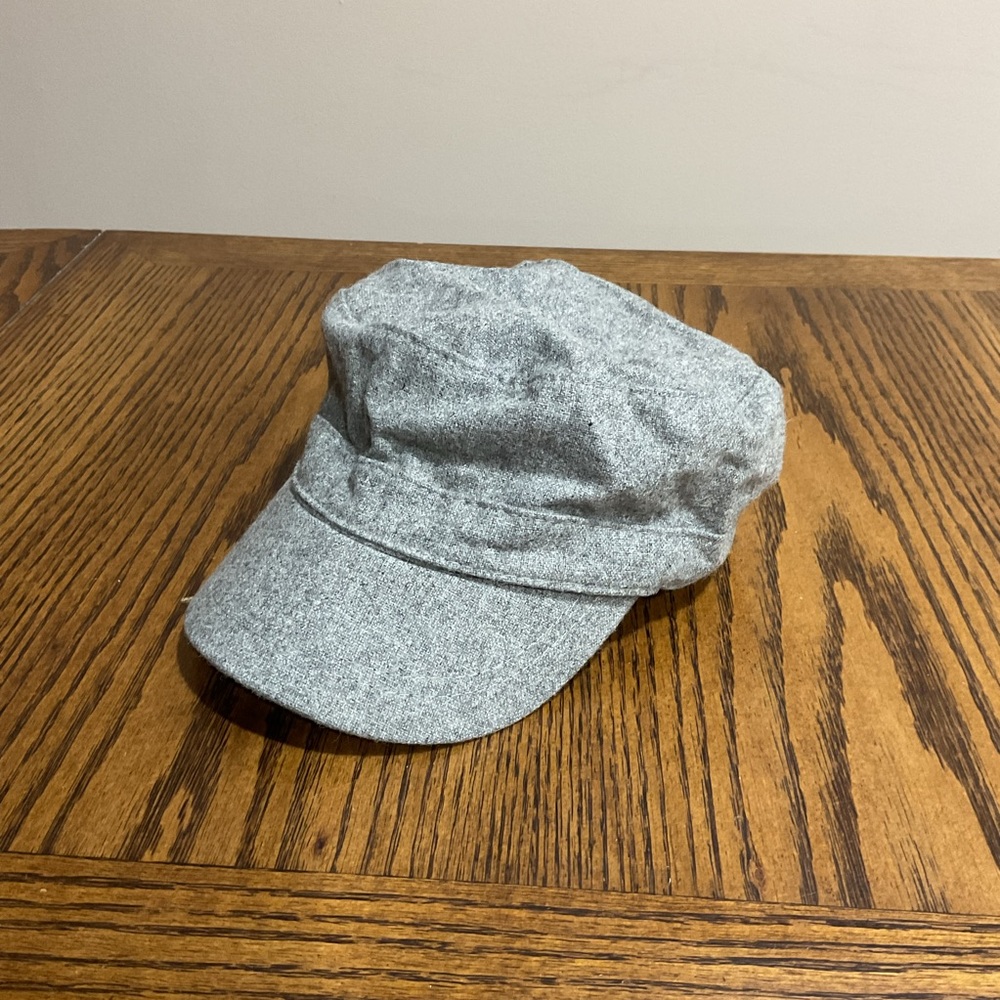 Adorable Gray Newsboy Cap size S